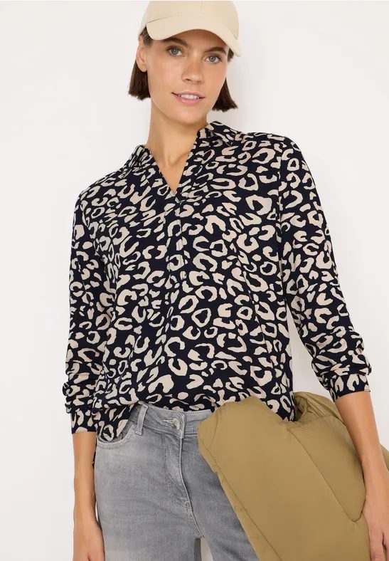 Gemusterte Bluse