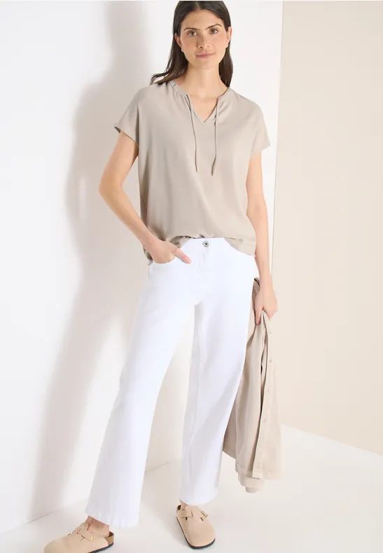 Kurzarm Bluse mit Strukturmix