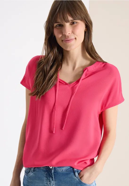 Kurzarm Bluse mit Strukturmix