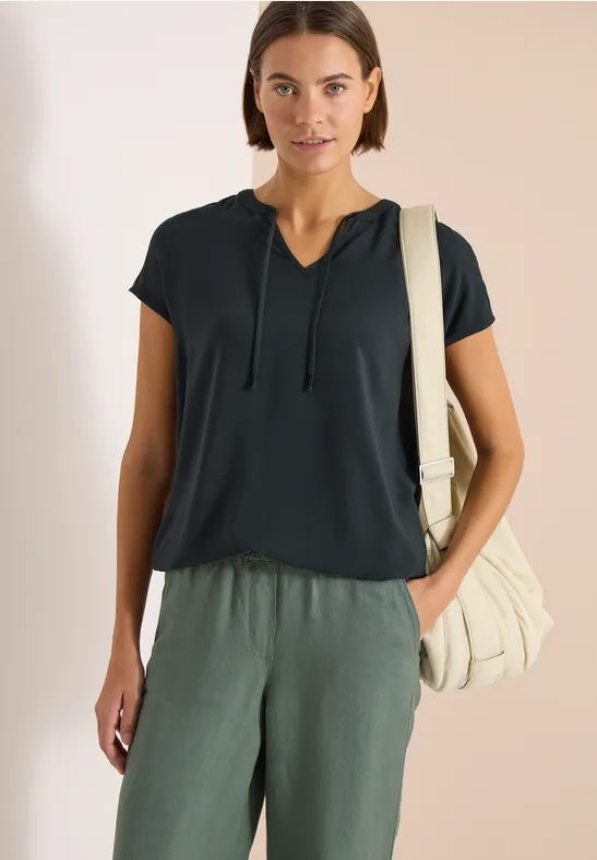 Kurzarm Bluse mit Strukturmix