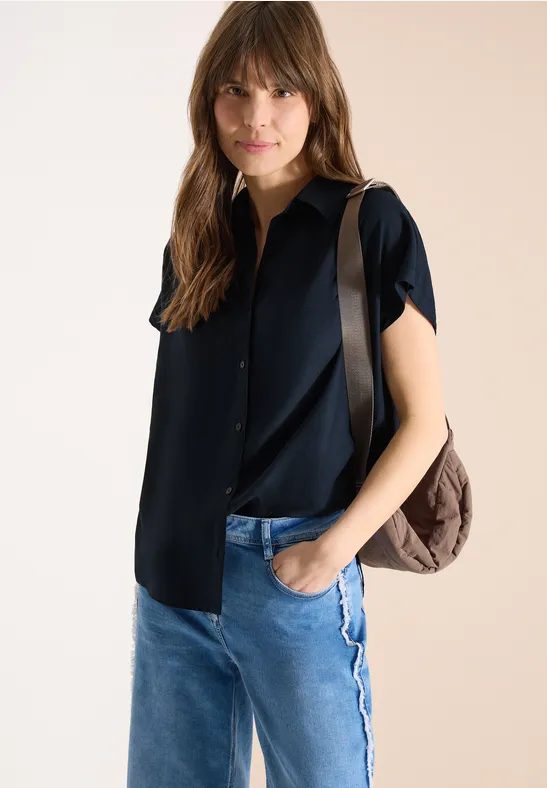 Basic Bluse mit Hemdkragen in Unifarbe