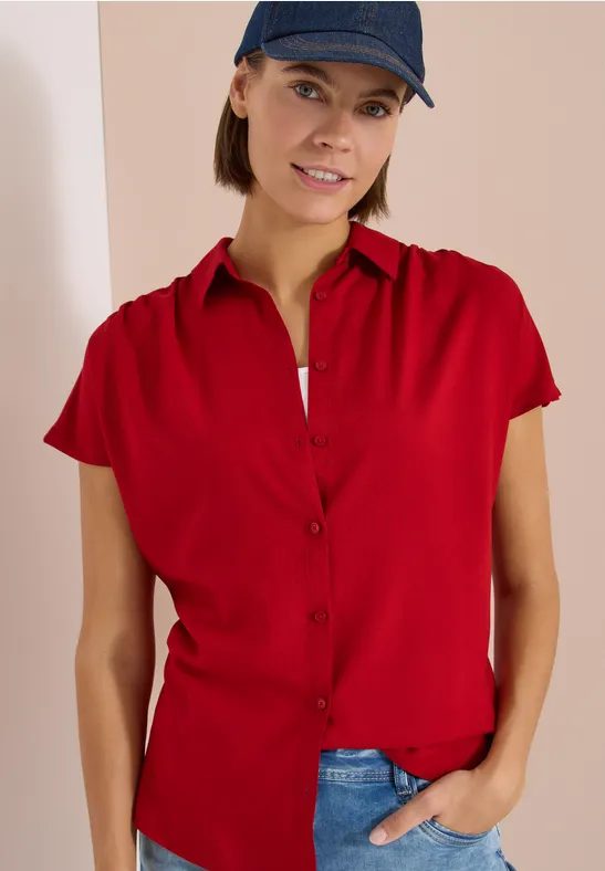 Basic Bluse mit Hemdkragen in Unifarbe