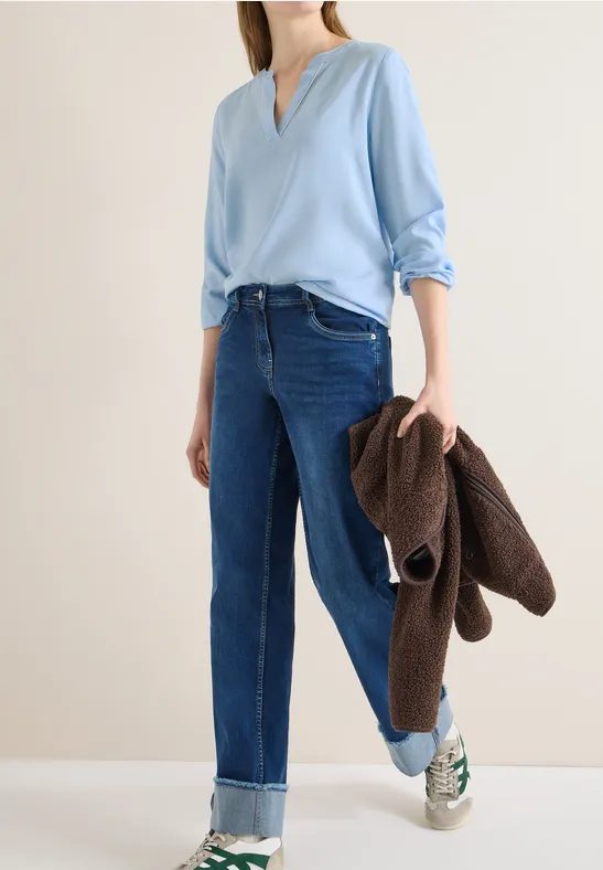 Bluse in Unifarbe