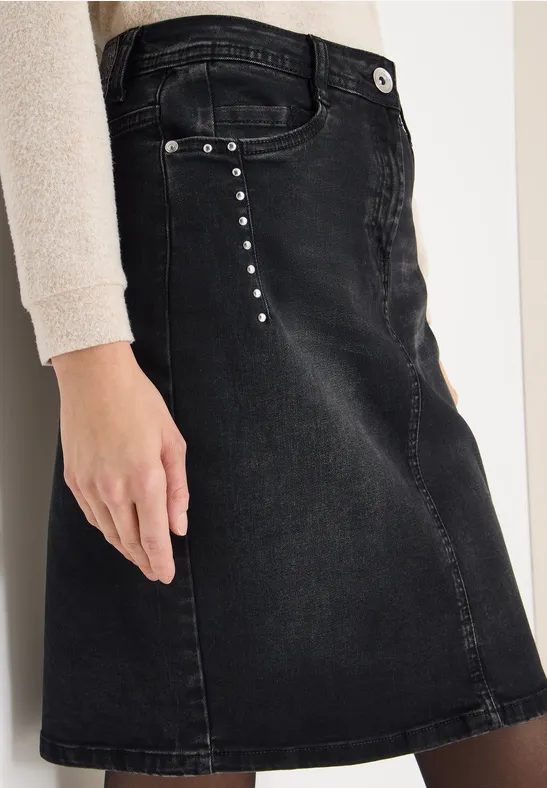 Jeansrock mit Nieten