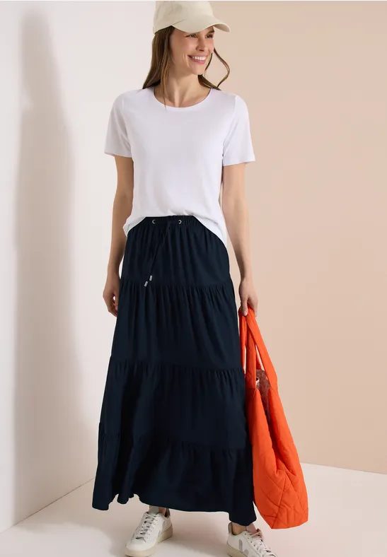 Maxi