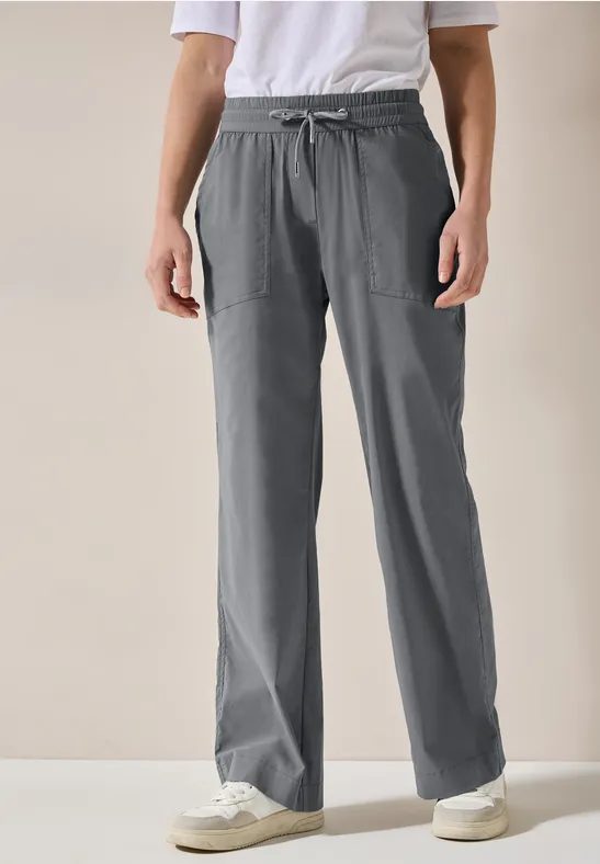 Wide Leg Hose