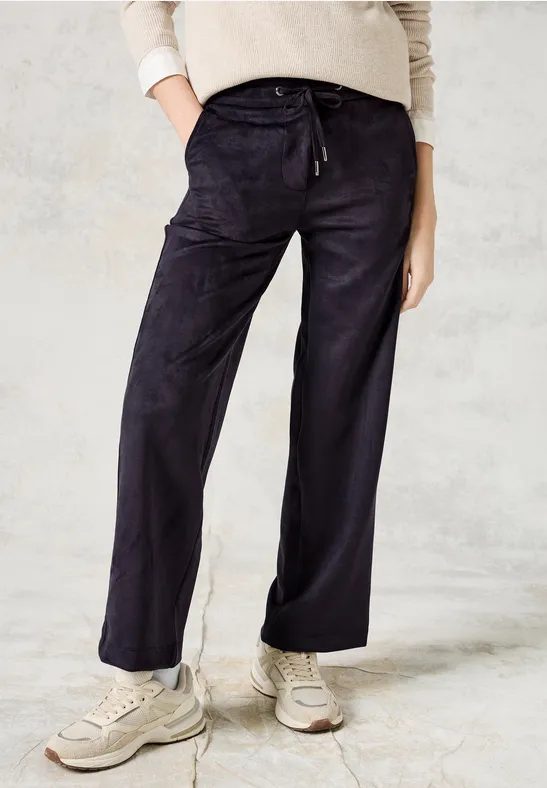 Hose in Velours
