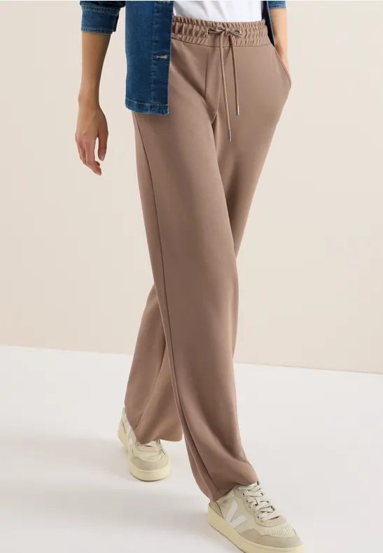 Wide Leg Hose