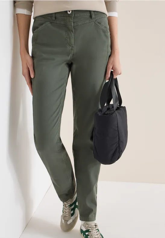 Straight Leg Hose