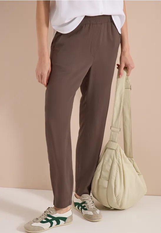 Leichte Loose Fit Hose mit Struktur