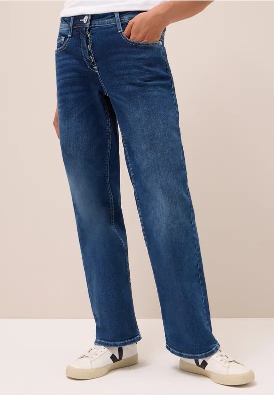 Wide Leg Jeans
