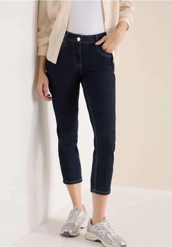 7/8 Mid Waist Slim Leg Jeans im Casual Fit