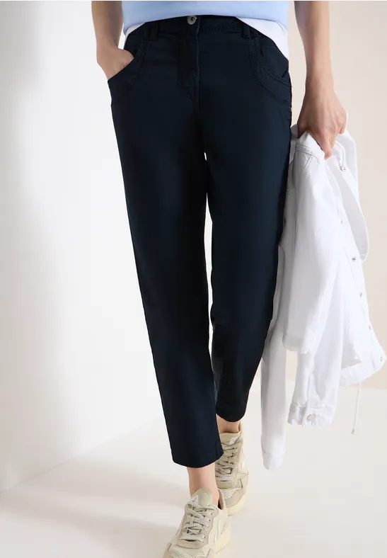 7/8 Mid Waist Slim Leg Hose im Casual Fit