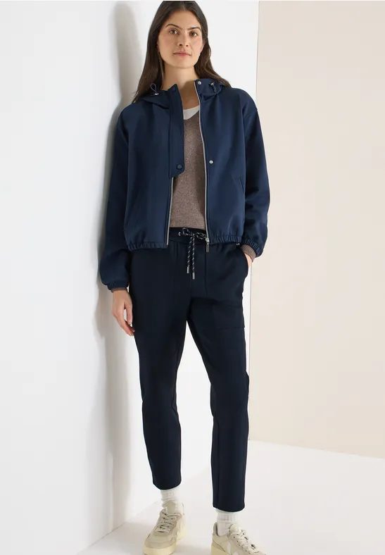 Slim Leg Hose