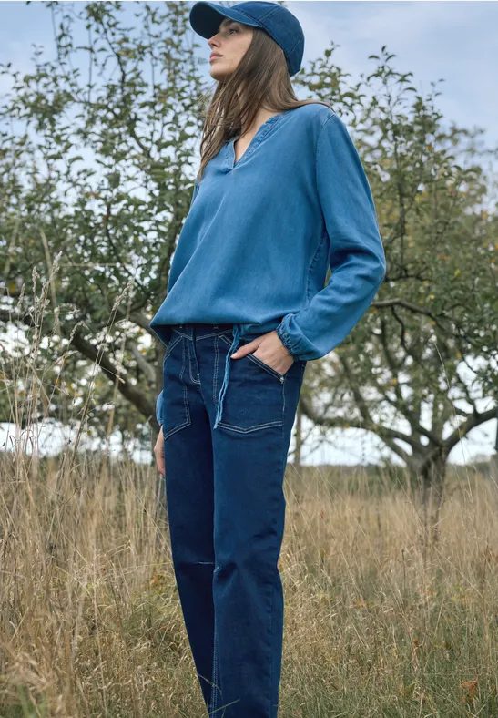Barrel Leg Jeans