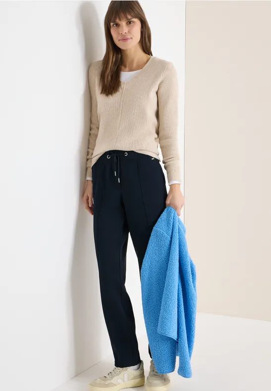 Slim Leg Hose
