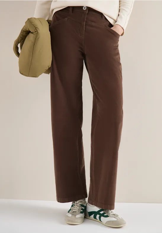 Wide Leg Hose