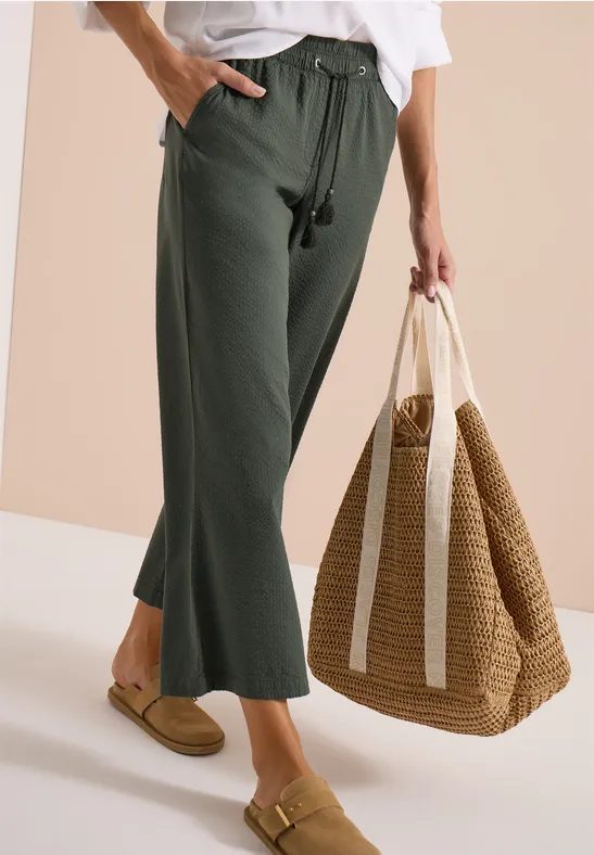 Wide Leg Hose in Seersuckerqualität