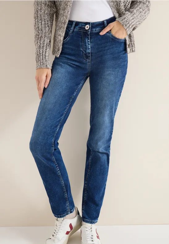 Straight Leg Jeans