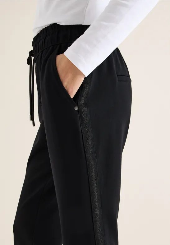 Hose mit Glitzer