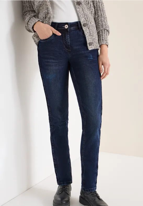 Casual Fit Jeans