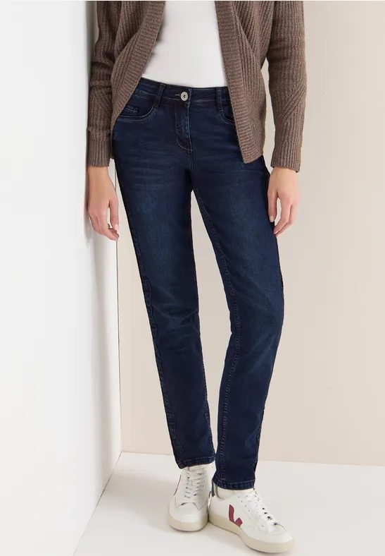 Casual Fit Jeans