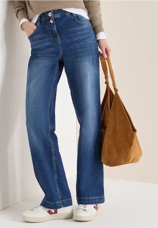 Wide Leg Jeans