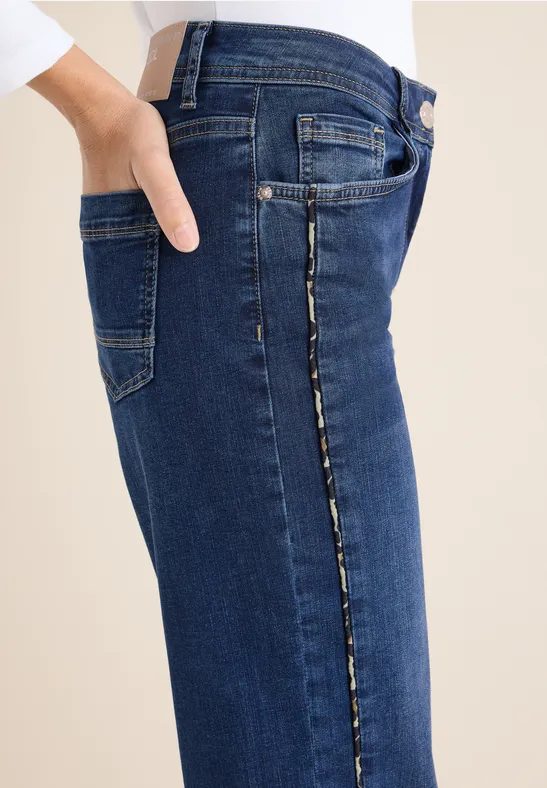 Jeans mit Gallonstreifen