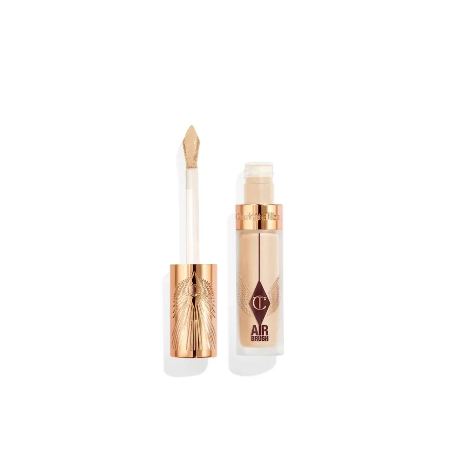 CHARLOTTE TILBURY - Airbrush Flawless Blur Concealer - Concealer, feuchtigkeitsspendend, langer Halt, 8.3 g, . Fair Medium