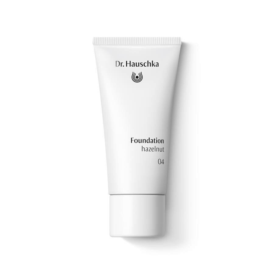 Dr Hauschka Foundation 04 hazelnut 30 ml