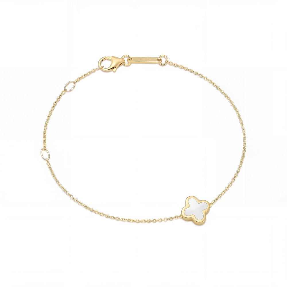 Maja Emulto Armband - White Clover - EL0004.BR.YG.W