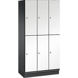 C+P Doppelstöckiger Spind Cambio, 3 Abteile, 6 Fächer, mit Sockel, B 900 x T 525 x H 1980 mm, schwarzgrau/weiss