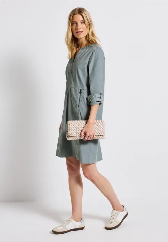 Cordkleid mit Split Neck
