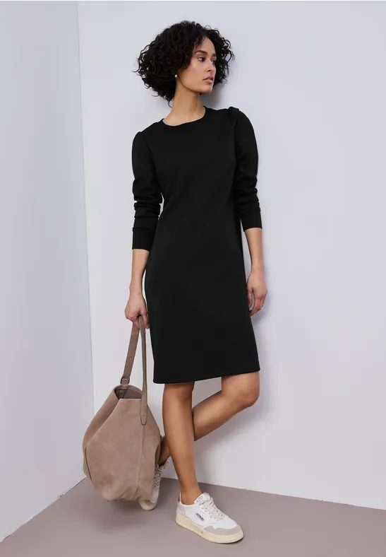 Kleid in Unifarbe