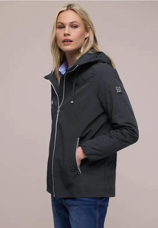 Jacke mit Kapuze und Zipper