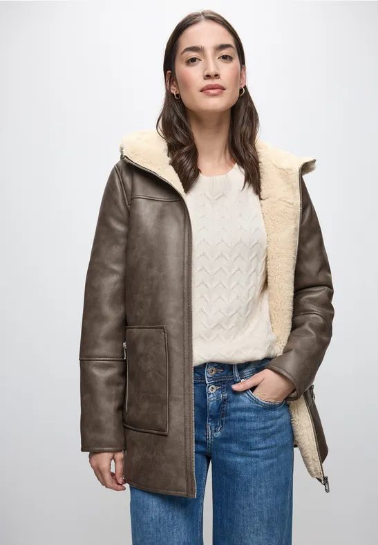 Leder