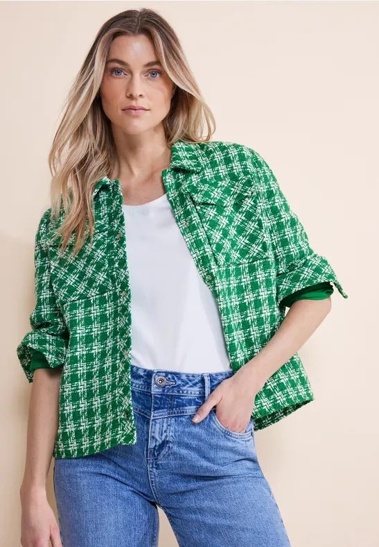 Kurze Bouclé Jacke