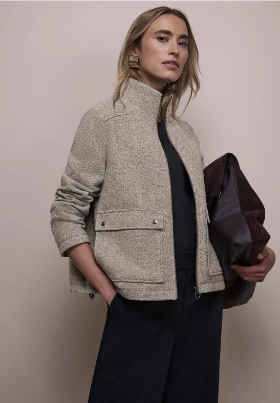 Jacke mit Stehkragen