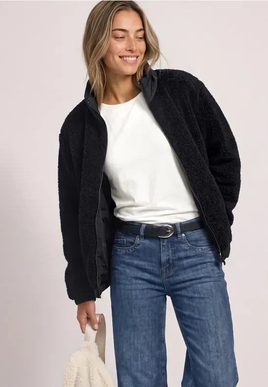 Teddy-Jacke mit Softshelldetails