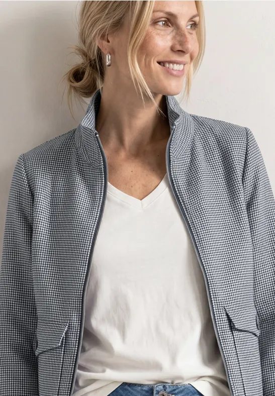 Jacke mit Stehkragen und Zipper