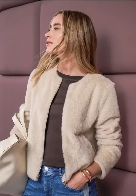 Jacke aus Fake Fur mit Zipper