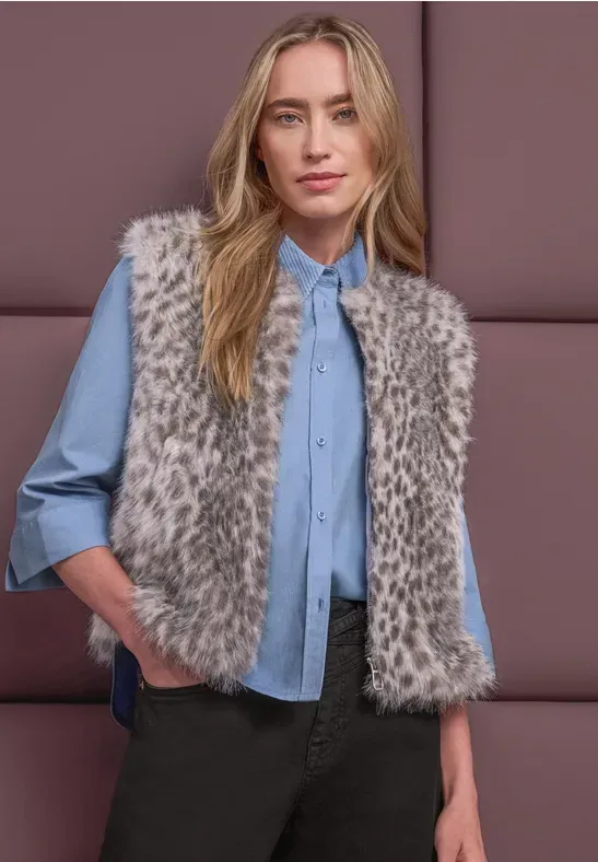 Fake-Fur Weste mit Zipper und Taschen