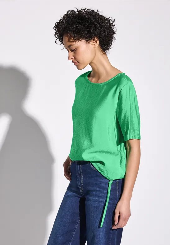 Bluse in Unifarbe