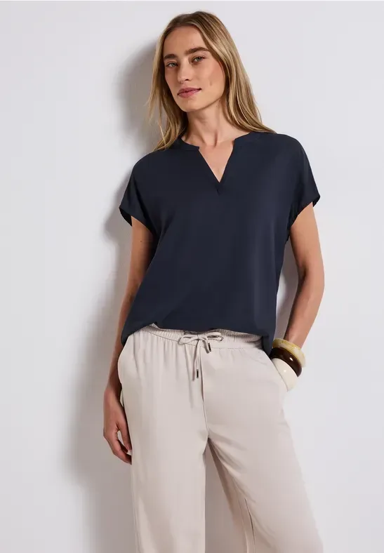 Split Neck Bluse in Unifarbe