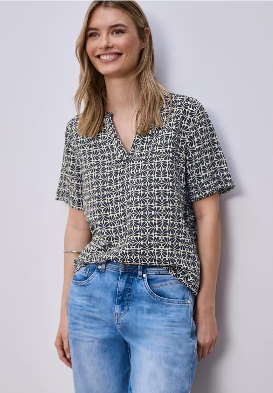 Kurzarm Bluse mit Turn