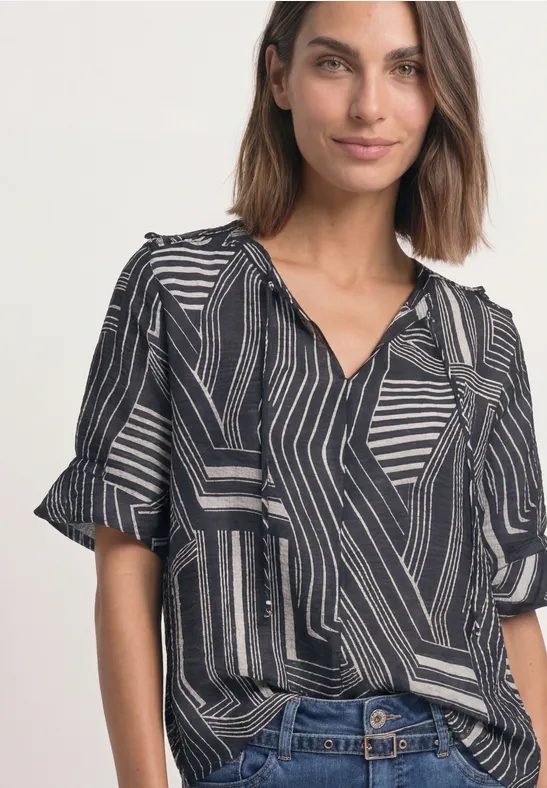 Kurzarm Bluse mit Split Neck und Print