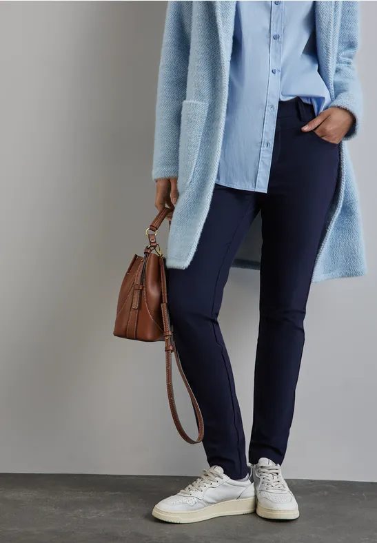 Hose mit Zipper Details
