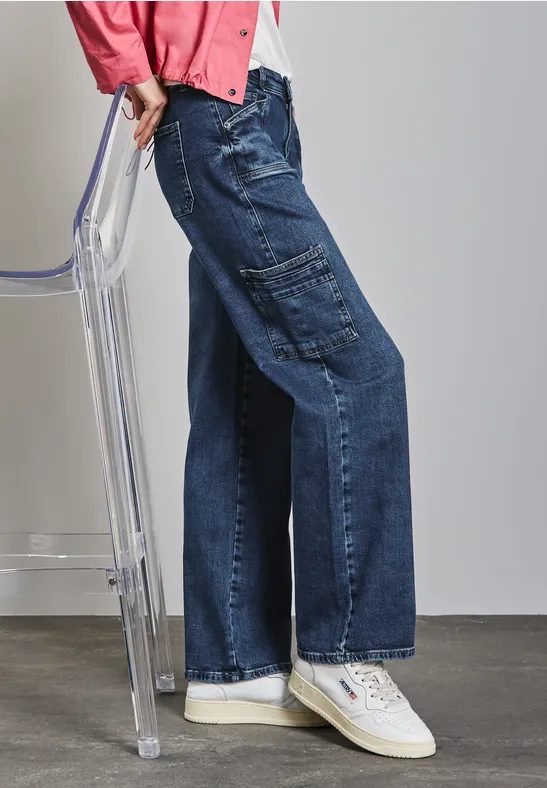 Jeans im Cargo Look