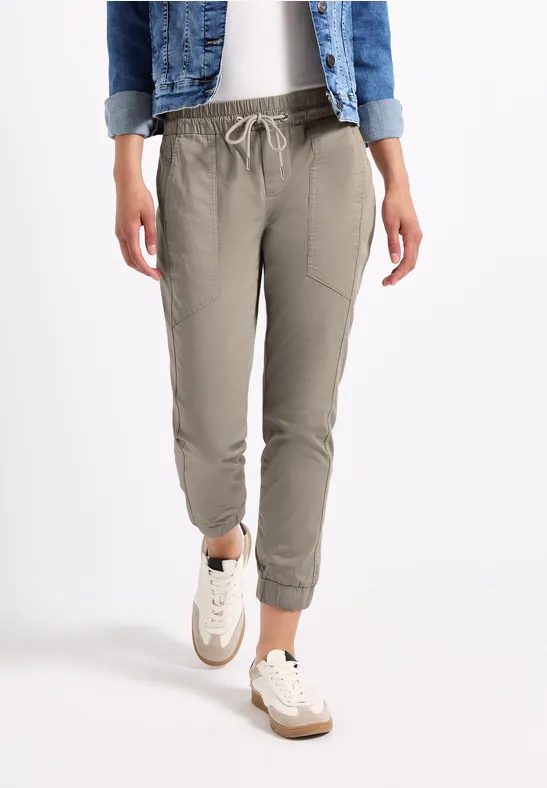 Hose im Loose Fit