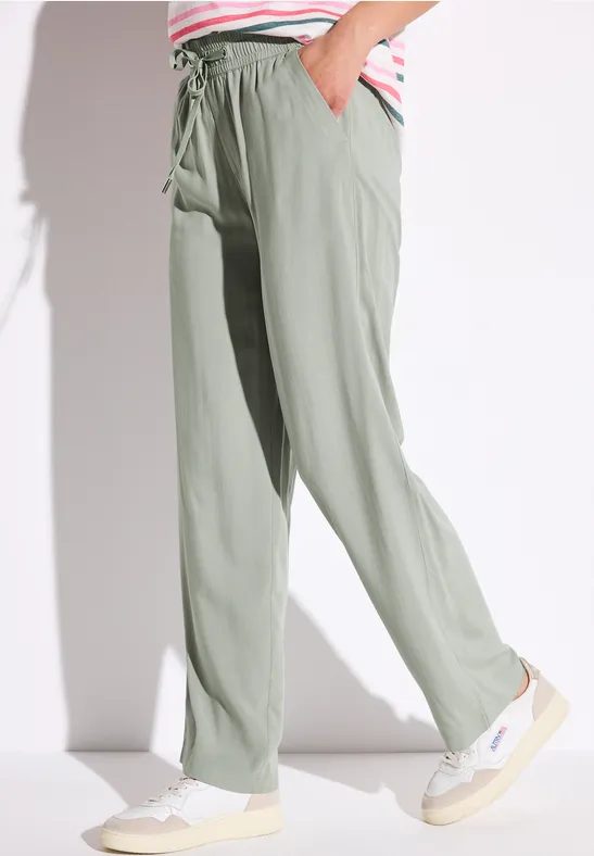 Wide Leg Hose